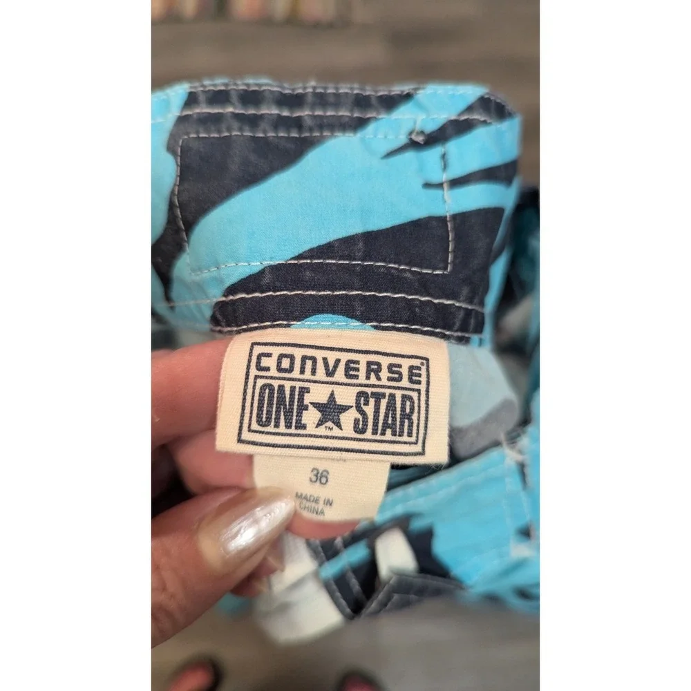 Converse One Star Mens‎ 36 Navy & Teal Board Shorts Trunks Floral Pockets Logo